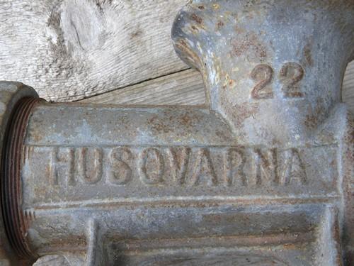 photo of large antique Husquvarna/Reliance 22 meat grinder/food chopper Sweden #4