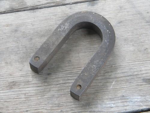 photo of large antique horseshoe magnet #1