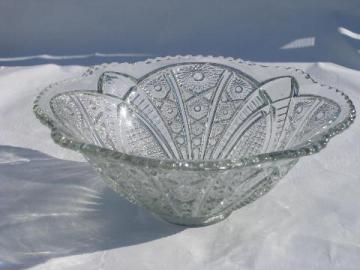 catalog photo of large antique pressed glass bowl, EAPG vintage petal & starburst pattern