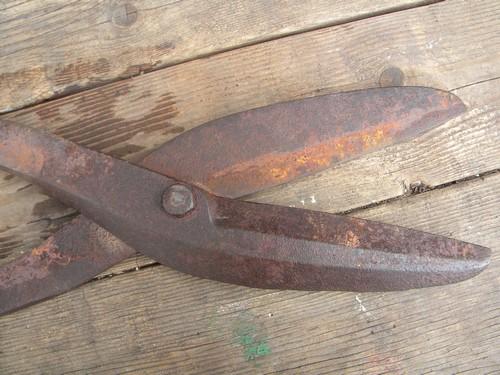 photo of large antique tin snips / metal shears blacksmith's anvil hardy tool #4