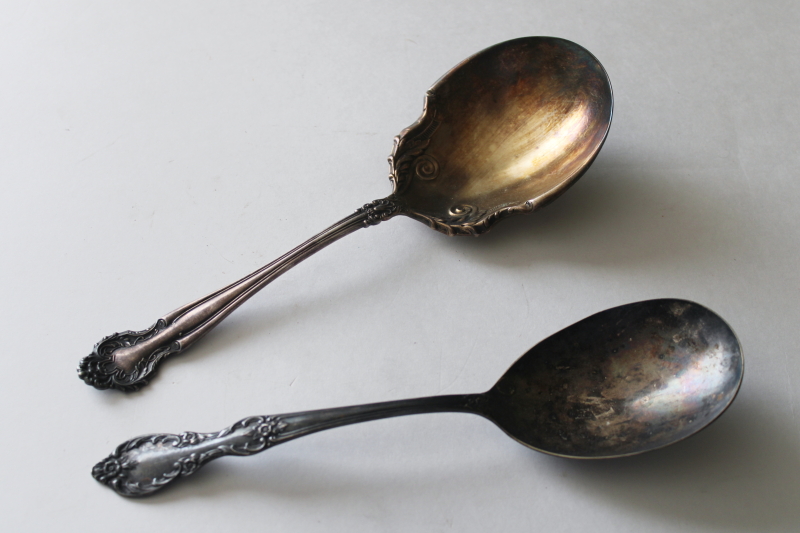 photo of large berry scoop serving spoons, shabby tarnished antique silver plate flatware  #1