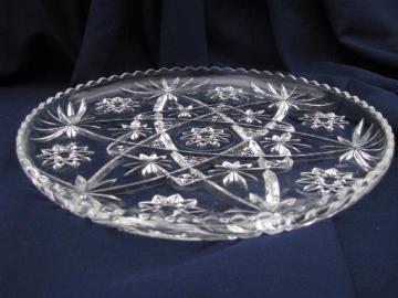 catalog photo of large cake or torte serving plate, vintage Anchor Hocking prescut star pattern glass