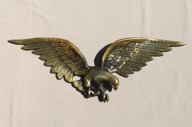 photo of large cast metal American Federal eagle wall hanging plaque w/ antique gold finish #1