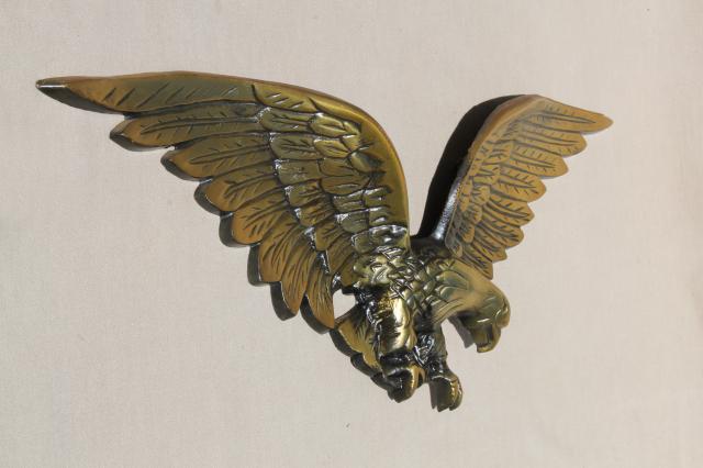 photo of large cast metal American Federal eagle wall hanging plaque w/ antique gold finish #2