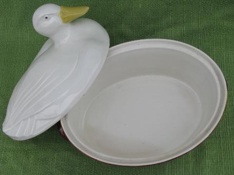 photo of large duck covered casserole, vintage Hall pottery cassoulet baker #4