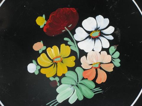 photo of large enamelware tray w/ hand-painted flowers, vintage Ransburg #2