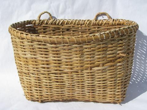 photo of large flat back wall pocket basket, vintage farm kitchen primitive #1
