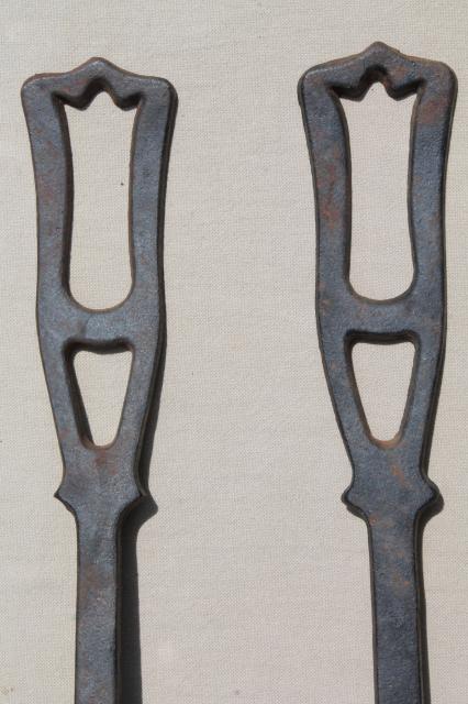 photo of large fork & spoon vintage cast iron metal wall art, kitchen or restaurant sign plaques #4