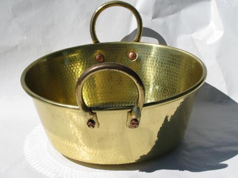 photo of large hammered brass bowl shaped kettle cooking pot #2