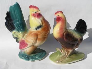 catalog photo of large hen and rooster chicken figurines, unmarked vintage USA pottery