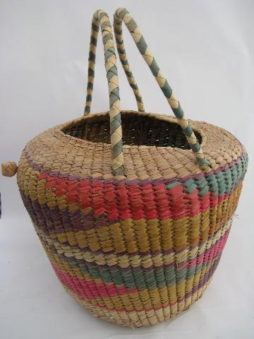 photo of large knitting / needlework basket, vintage Mexico souvenir #2