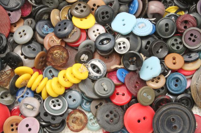 photo of large lot antique & vintage buttons, primitive old buttons from work shirts etc. #3