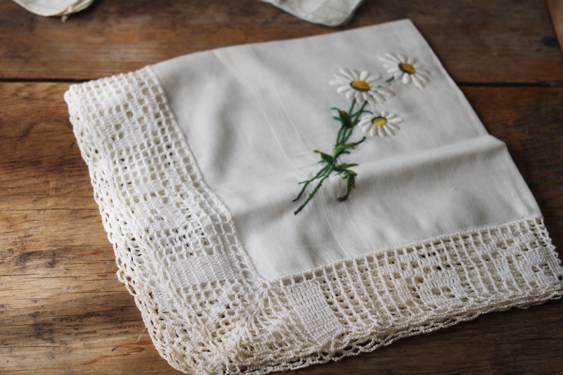 photo of large lot antique vintage handkerchiefs, 40 plus cotton linen hankies w/ lace & embroidery #4