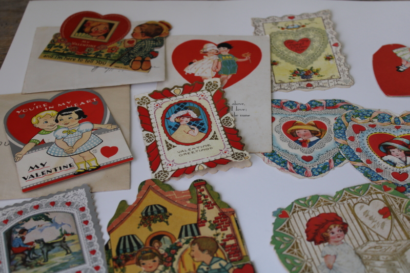 photo of large lot antique & vintage valentines, 1919 - 1940s die cuts, paper greeting cards #10