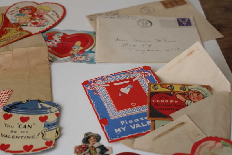 photo of large lot antique & vintage valentines, 1919 â€“ 1940s die cuts, paper greeting cards #2