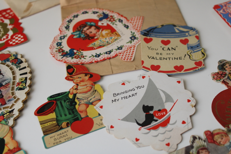 photo of large lot antique & vintage valentines, 1919 â€“ 1940s die cuts, paper greeting cards #12