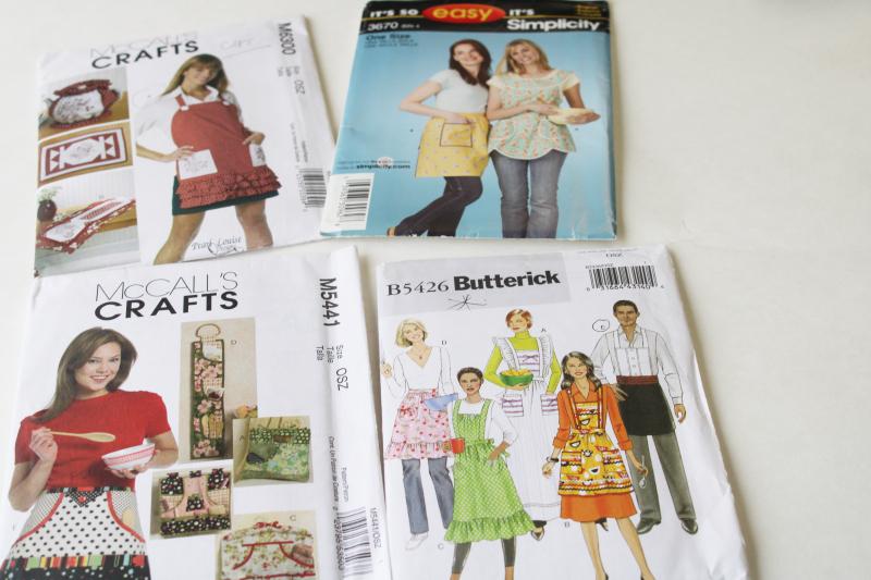 photo of large lot out of print sewing patterns all kitchen aprons, full & half aprons #2