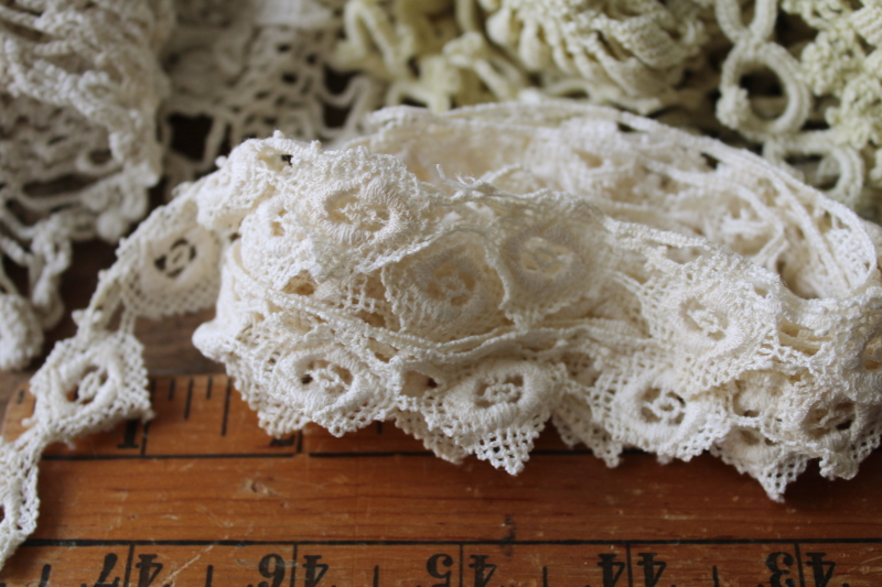 photo of large lot vintage lace edgings & trims, shabby salvaged crochet lace for sewing, upcycle projects  #12
