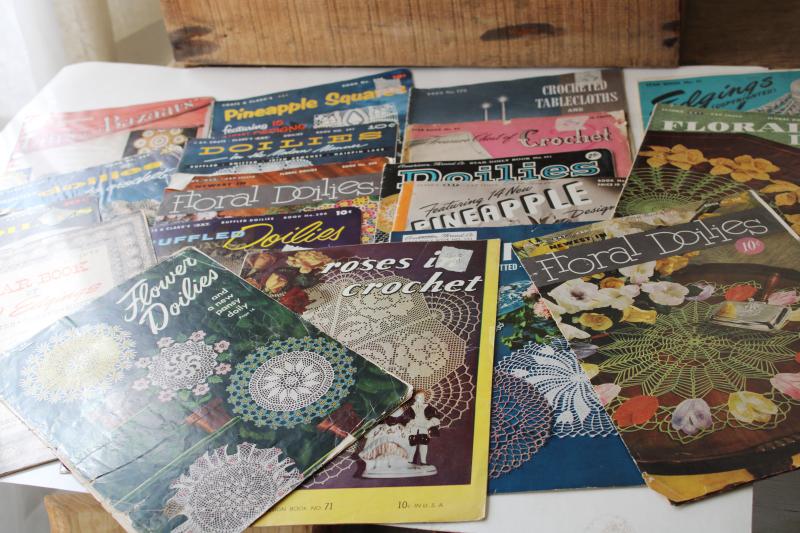 photo of large lot vintage needlework booklets, thread crochet lace patterns doilies edgings #1