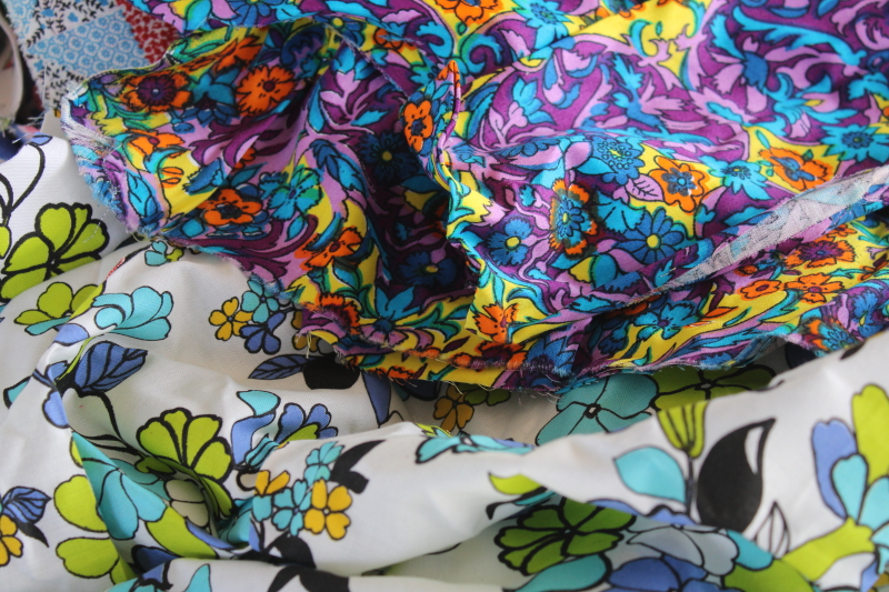 photo of large lot vintage scrap fabric, colorful prints for retro girly accessories, doll clothes etc #18