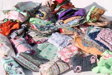 catalog photo of large lot vintage scrap patchwork pieces for quilt blocks, 40s 50s prints & colors