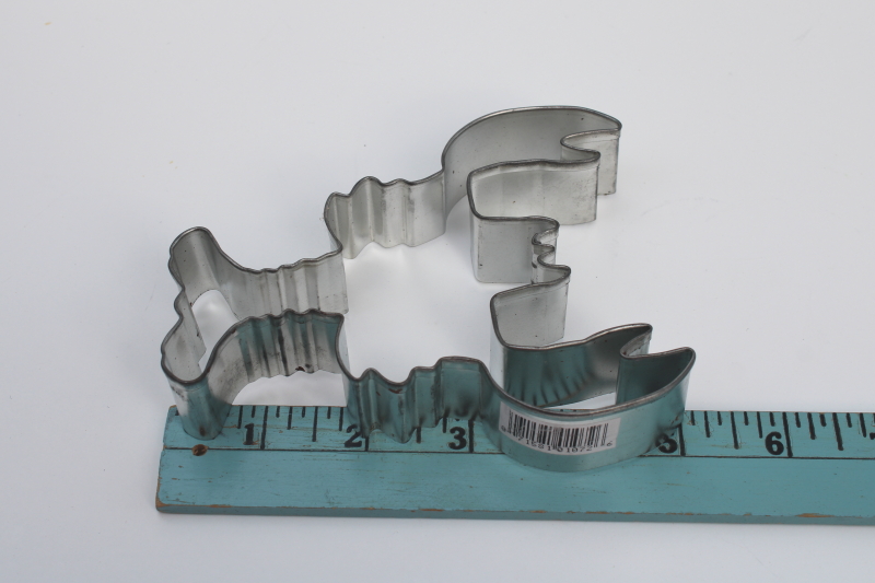 photo of large metal lobster cookie cutter for making sandwiches or coastal decor crafts  #3