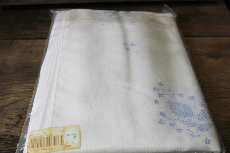 photo of large oblong tablecloth stamped to embroider, vintage sealed kit w/ embroidery floss #3