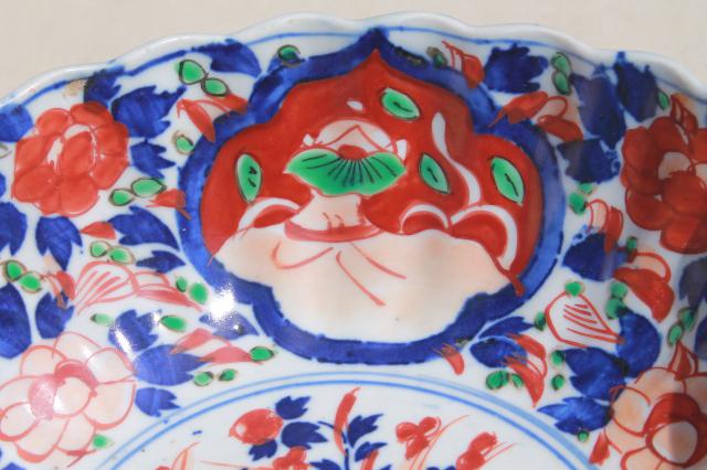 photo of large old Japanese porcelain bowl, hand painted red and blue Imari design china dish #5