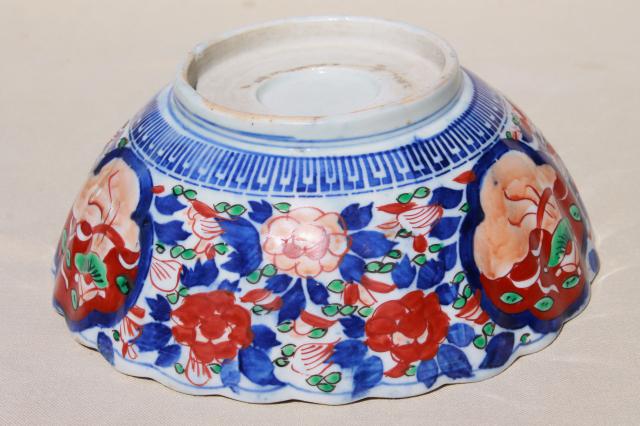 photo of large old Japanese porcelain bowl, hand painted red and blue Imari design china dish #7