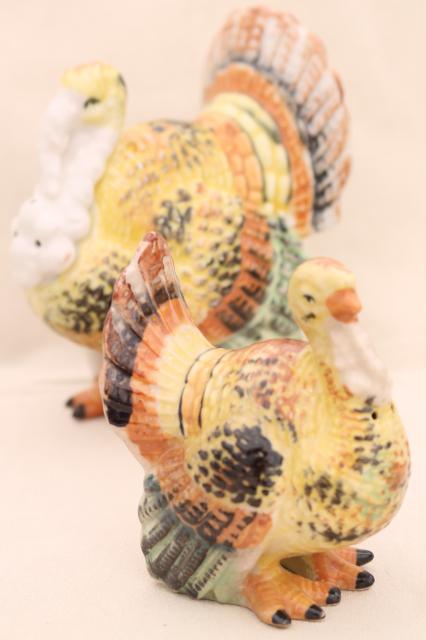 photo of large old hand painted china turkeys, vintage Thanksgiving table salt & pepper shakers #1