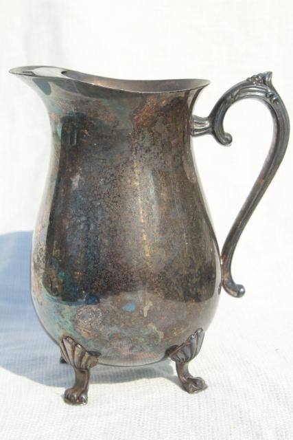 photo of large old tarnished silver pitcher, vintage silverplated pitcher w/ ice lip #2