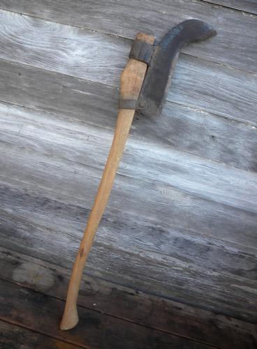 photo of large old vintage billhook or brush axe, primitive farm tool #1