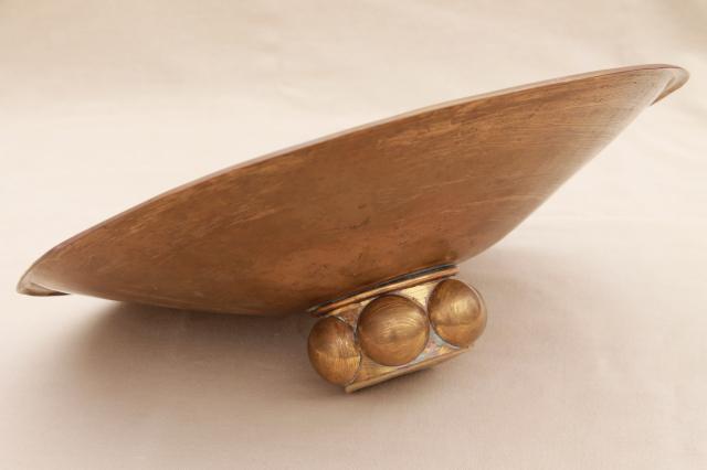 photo of large shallow brass bowl, handcrafted vintage brass planter or dish w/ tarnished patina #2