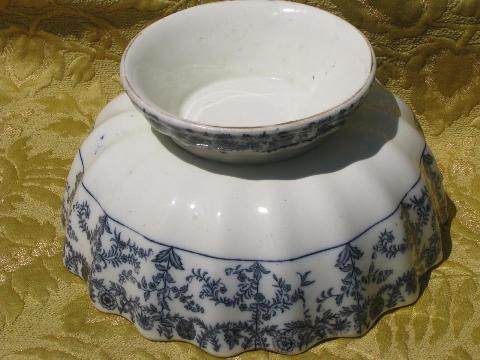 photo of large vintage blue & white bowl, antique Minorca faience china #3