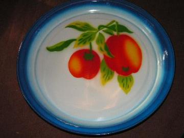 catalog photo of large vintage enamel graniteware tray with apples