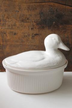 catalog photo of large white ceramic duck on nest casserole dish, french country style vintage California pottery 