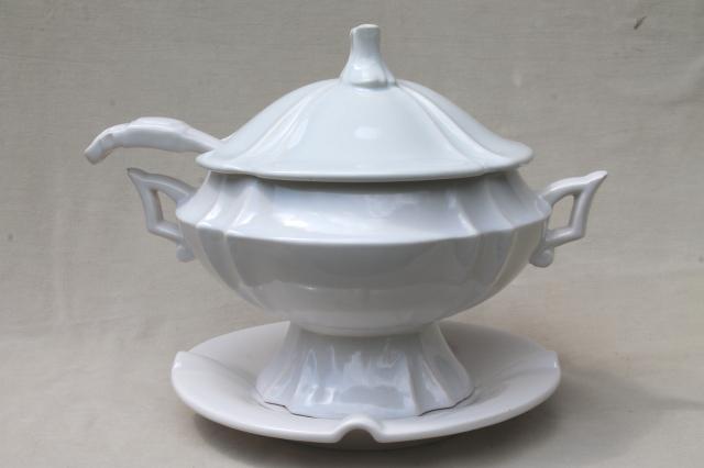 photo of large white earthenware ceramic soup tureen, ladle & tray, vintage Haeger pottery #1