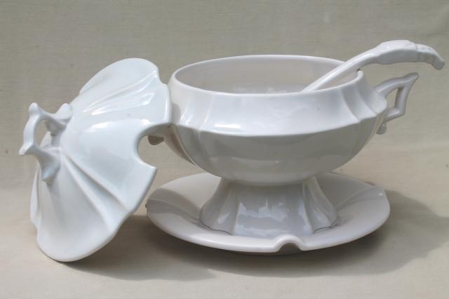 photo of large white earthenware ceramic soup tureen, ladle & tray, vintage Haeger pottery #6