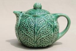 catalog photo of little green cabbage leaf teapot, vintage majolica pottery tea pot, bordallo pinheiro style