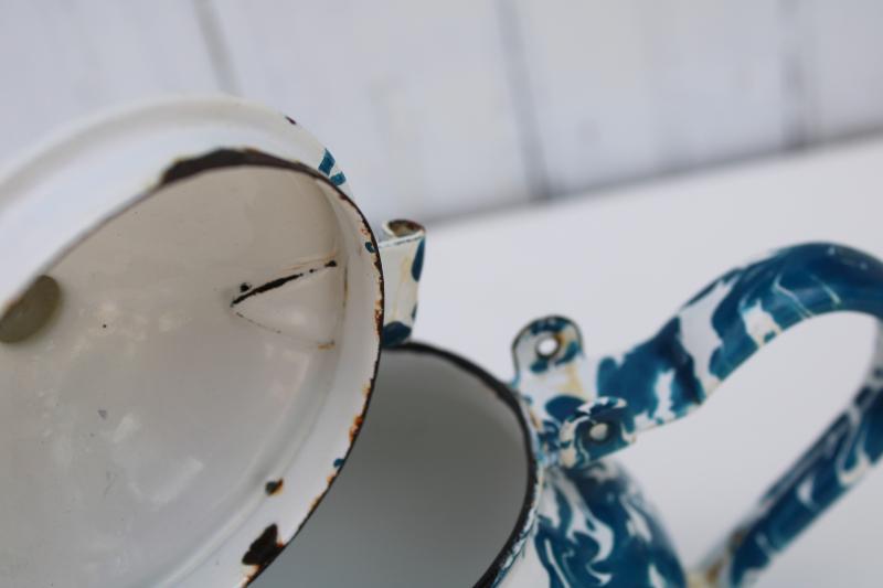 photo of little round enamelware teapot, vintage blue & white splatterware enamel #4