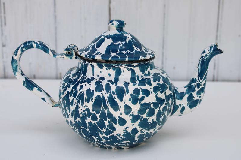photo of little round enamelware teapot, vintage blue & white splatterware enamel #8