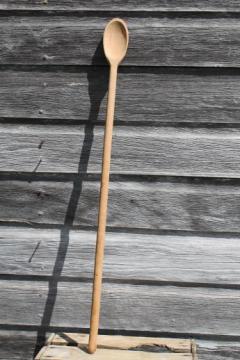 catalog photo of long handled wooden spoon for a huge kettle or soap making pot, primitive vintage wood spoon
