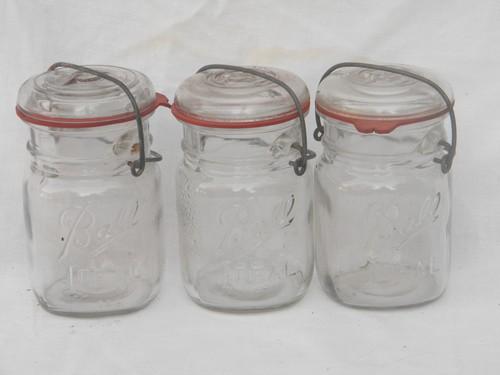 photo of lot 3 old Ball Ideal 1 pint mason jars w/ lightning lids, WWII vintage #1