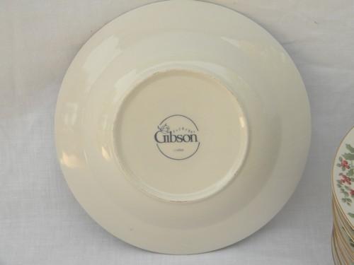 photo of lot 8 Gibson Christmas Charm soup/pasta bowls christmas holly berry china #2