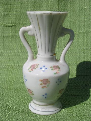photo of lot Occupied Japan vintage vases, art deco flower on jadite green etc. #3
