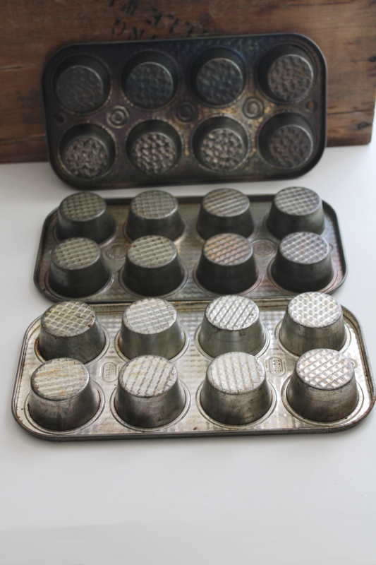 photo of lot antique & vintage baking pans, waffle texture muffin pans, Ovenex bakeware #7