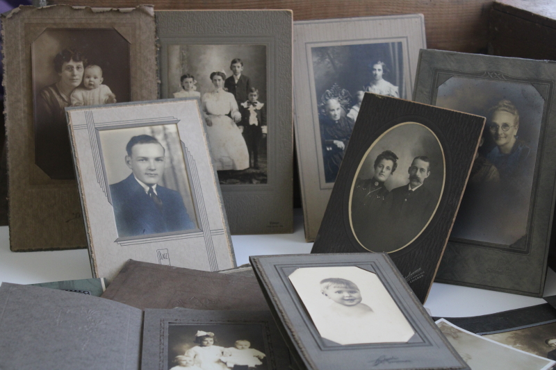 photo of lot antique vintage black white photos cabinet cards, family photos portraits 1900 through 1940s #1