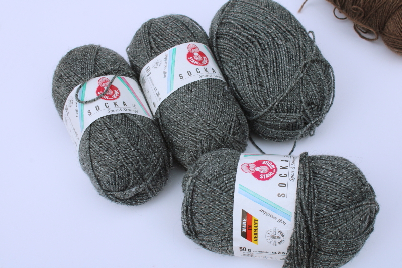 photo of lot of 10 balls Socka yarn superwash wool blend sock weight knitting yarn natural brown grey  #5