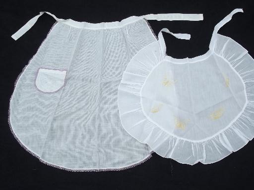 photo of lot of 15 fancy frilly vintage sheer cotton aprons, Sweetheart label #6