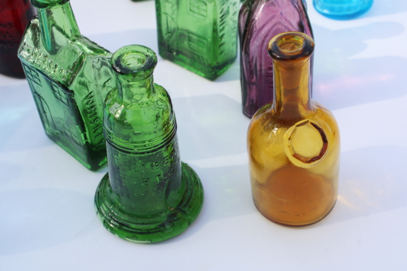 photo of lot of 25 miniature colored glass bottles, antique reproductions Wheaton bottles & Taiwan  #10